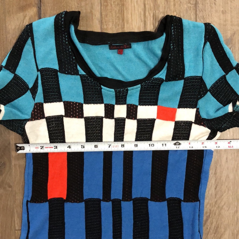 AVENTURES DES TOILES Short Sleeve Knit Sweater Top - Picture 6 of 7